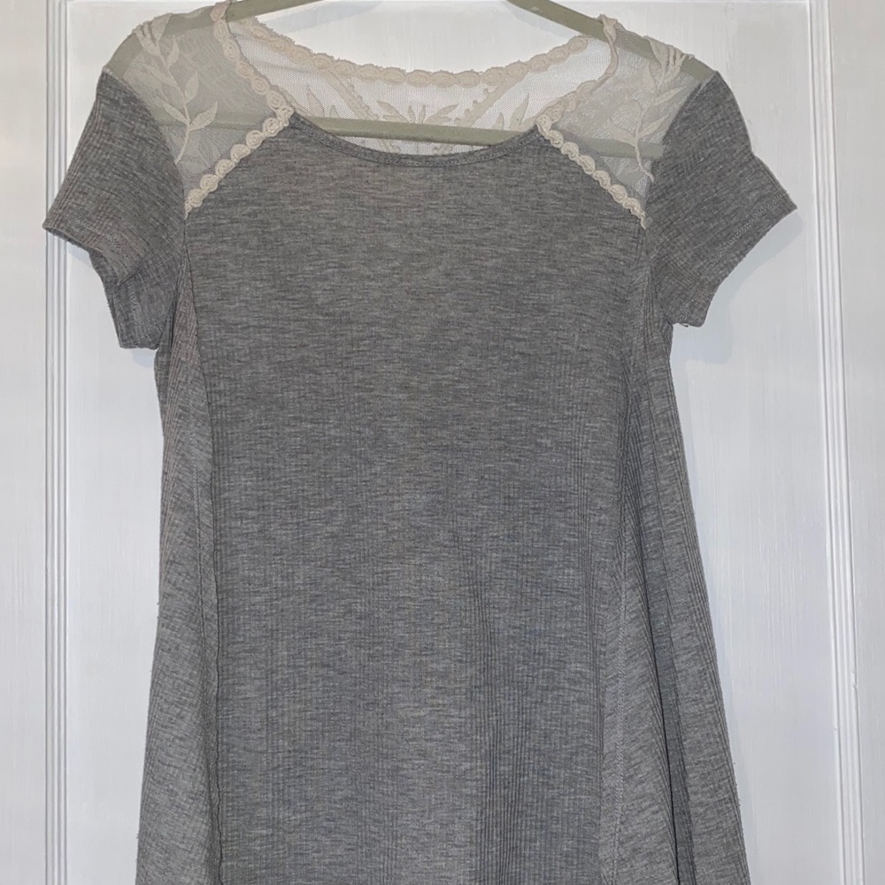 Xhilaration Lace-back Top